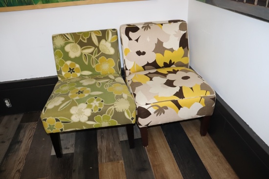 Times 2 - Floral pattern tweed lounge chairs