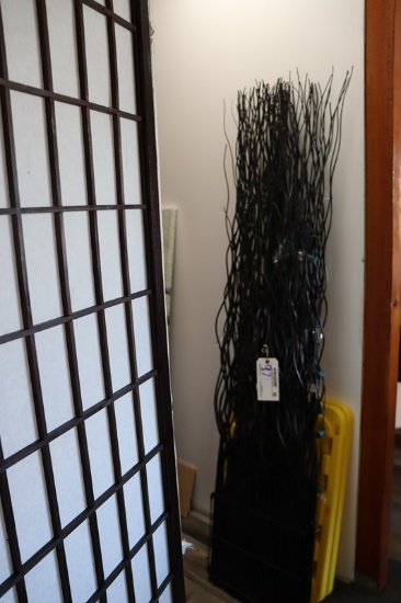 18" x 6' Tall decorative 3 panel room divider