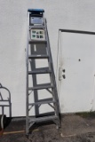 8' Aluminum step ladder