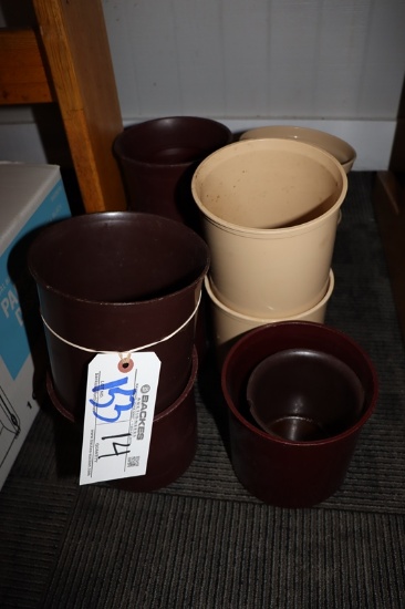 Times 14 - Cambro salad crocks