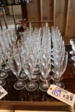 All to go - 28 wine glasses