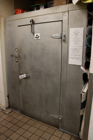 DuraCool 6' x 8' x 86" tall walk in cooler - no floor - 2 fan evaporator -