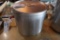 Approximate 20 qt stock pot with lid