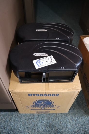 Times 2 - Complete toilet paper dispenser with case of paper