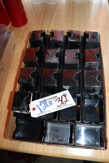 All to go - 32 black poly packet holders