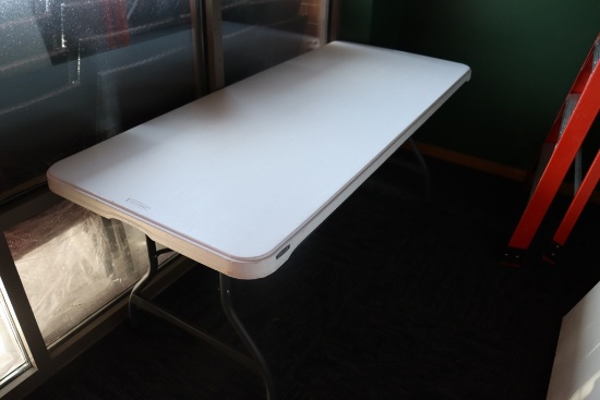 Times 3 - Lifetime 6' banquet tables - nice