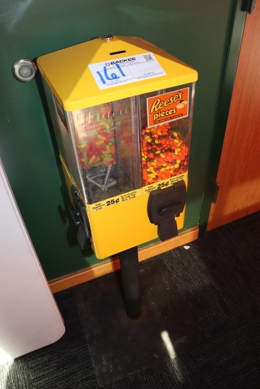 4 product vending machine - no keys