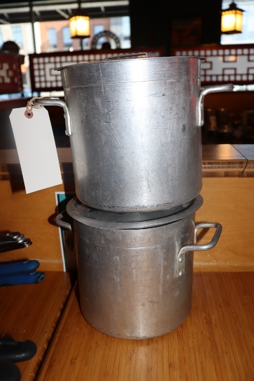 Times 2 - smaller aluminum stock pots with lids