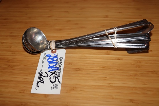 Times 5 - 2 oz ladles