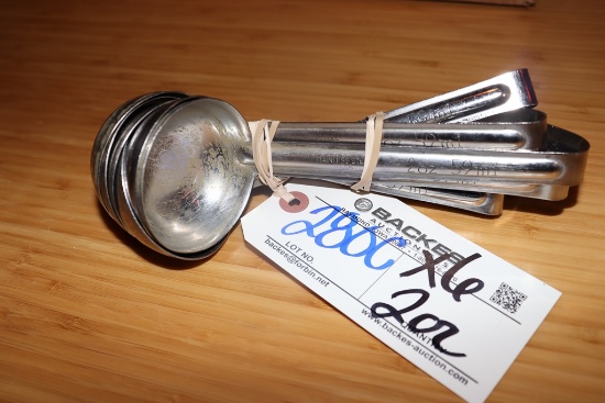 Times 6 - short 2 oz ladles