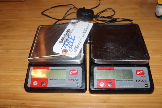 Times 2 - Don 11 lb. digital working scales