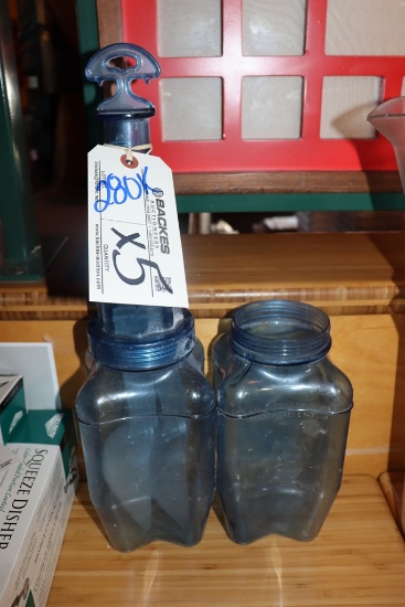 Pair to go - soup coolers (one is missing the top)