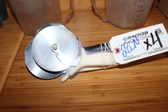 Times 4 - pizza cutters