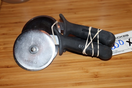 Times 3 - pizza cutters