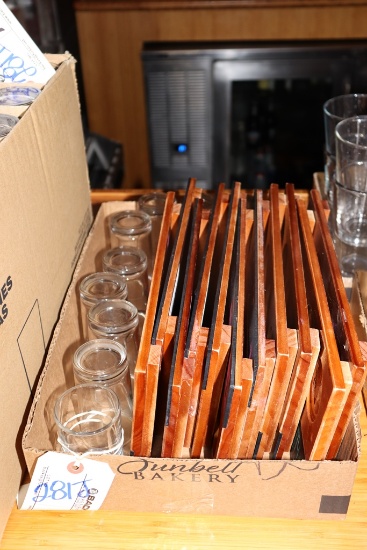 All to go - flight boards with only 10 glasses