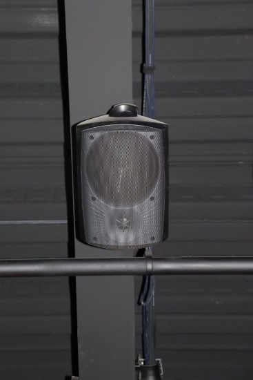 Times 6 - ceiling speakers - buyer to take down - nice units