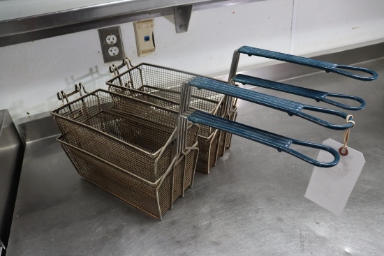 Times 4 - 40# fryer baskets