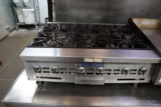 Bakers Pride 36" gas 6 burner counter top range