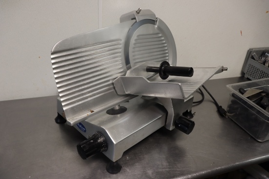 Chefmate C-12 slicer - nice
