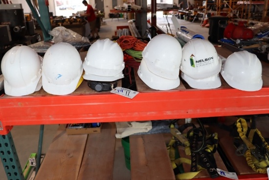 All to go - 11 Hard hats