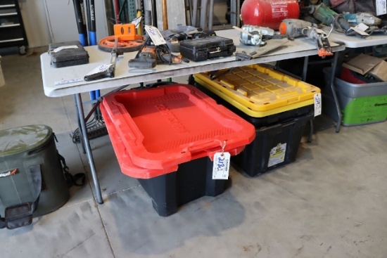 Times 4 - 6' White plastic banquet tables