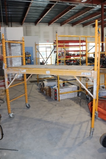 30" x 60" Portable drywall scaffolding