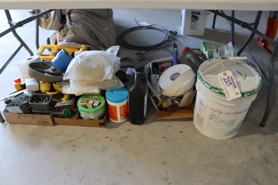 All to go - Hardware & paint related items