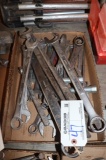 Box flat to go - Assorted wrenches