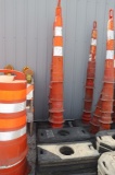 Times 18 - Round safety road cones with weights