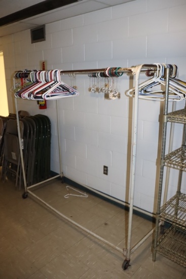 65" metal portable laundry rack