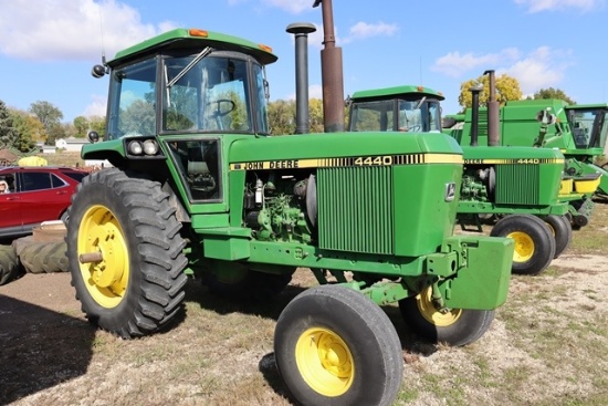 1982 John Deere 4440 tractor w/ clamp on duals, quad trans, 2wd, 7,068 hour