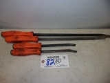 Lot of  4 Snap On Strike Blow Pry Bars