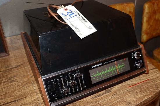 Vintage Sound Design turntable/stereo