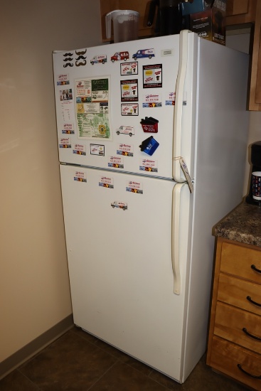 Roper RT185KKJW00 refrigerator