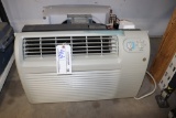 GE AJCS10ACB window air conditioner - 10,000 btu - very nice