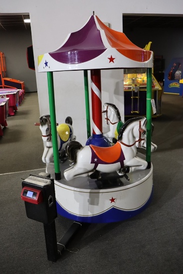 Merry Go Round amusement ride with three horses - fiberglass canopy - worki