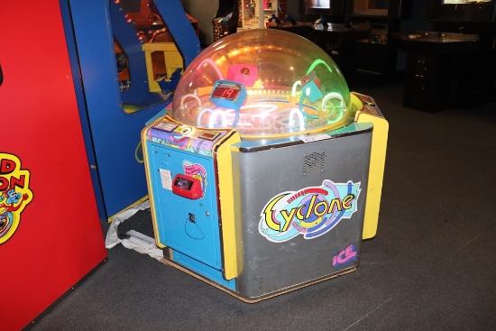 ICE "Cyclone" - serial #100904 - classic three player action redemption gam