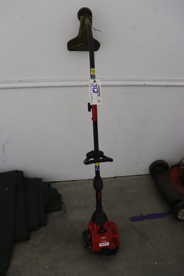 Troybilt TB32 gas weed eater/trimmer