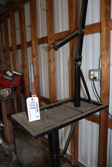 Go cart manual tire changer