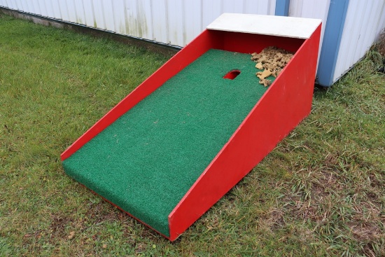 36" wide goofy golf putting ramp