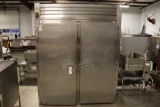 Traulsen RIH232L-FHS roll in 2 door heated cabinet - no racks - 1 phase - 1