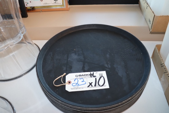 Times 10 16" black serving trays