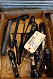 All to go - plastic tongs