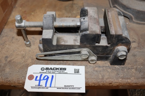 Machine vise