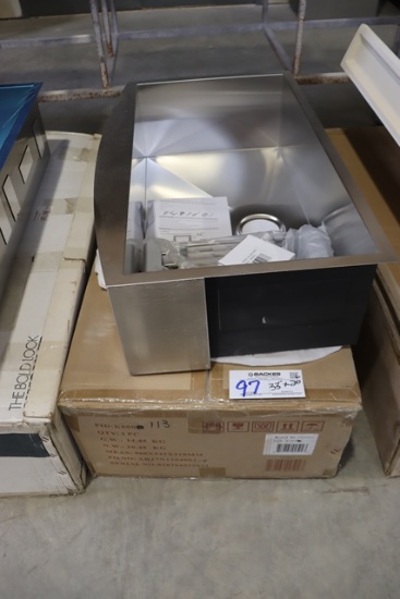 New Stainless Apron Front Farm sink with drain insert - 20" x 33"