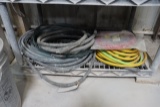 Shelf to go - Assorted hoses
