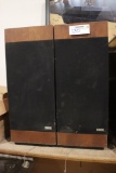 Pair to go - KLM stereo speakers