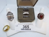 Group of Rings - sz 6 Ring on left has an interchangeable center ring