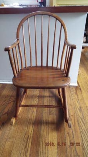 Windsor rocking chair