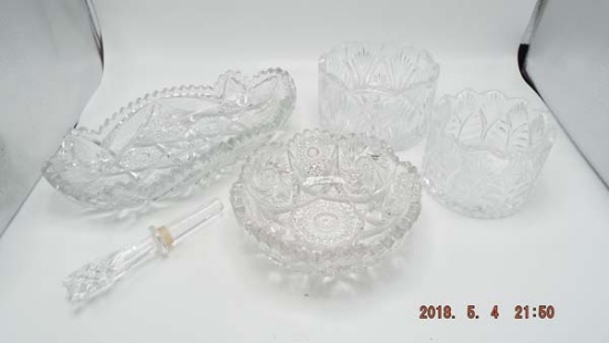 Group of 4 glass serving pieces & wine stop